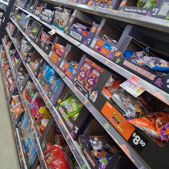Dollar General - Halloween candy - Grocery Near Me - Wilton Manors, Florida Dollar General - Halloween candy - Grocery Near Me - Wilton Manors, Florida