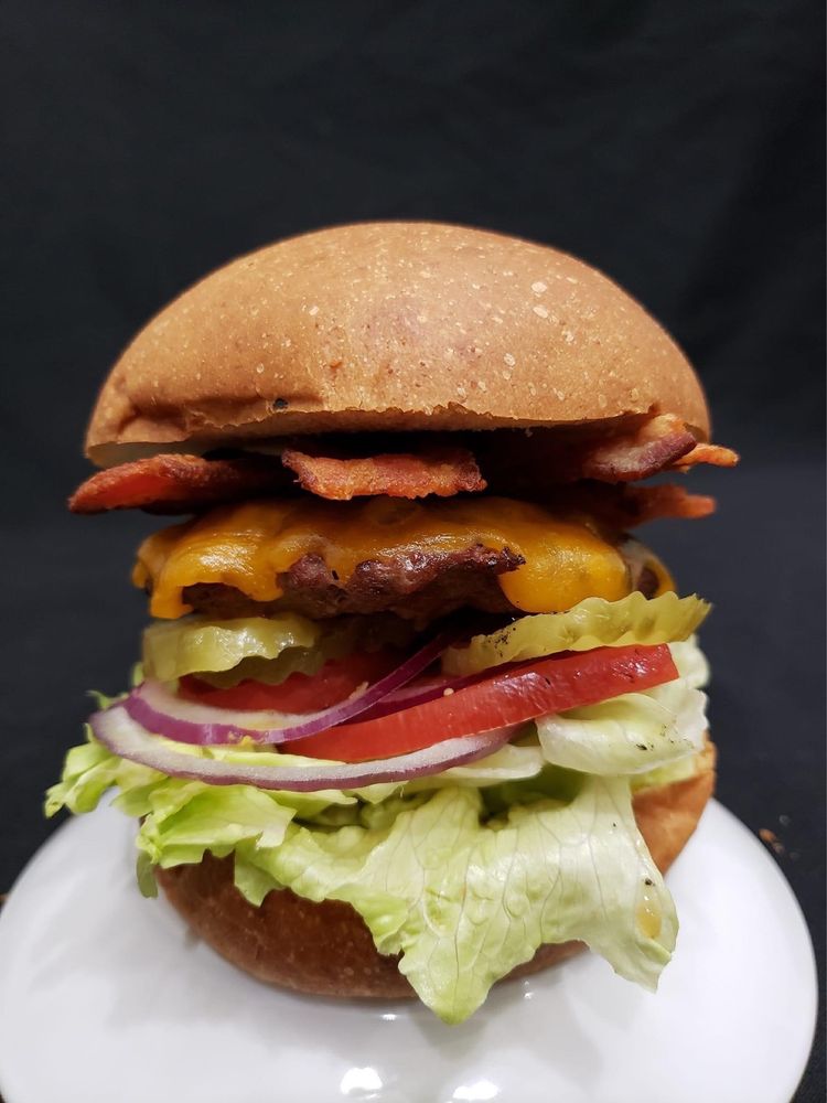 The Burger Trolley Logo