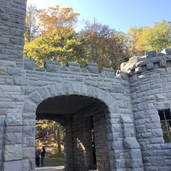 North Chagrin Reservation-Squire's Castle - Landmarks & Historical Buildings Near Me - Willoughby Hills, Ohio North Chagrin Reservation-Squire's Castle - Landmarks & Historical Buildings Near Me - Willoughby Hills, Ohio