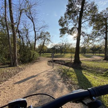 Tom Bass Regional Park - Parks Near Me - Houston, Texas