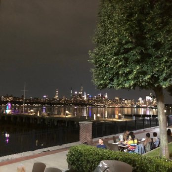 HAVEN Riverfront Restaurant & Bar - Outside back view - New American Near Me - Edgewater, New Jersey HAVEN Riverfront Restaurant & Bar - Outside back view - New American Near Me - Edgewater, New Jersey