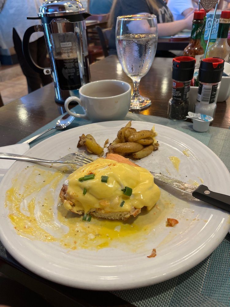 Key Plaza Creperie