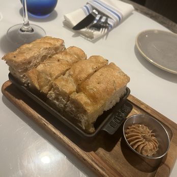 Hau Tree - focaccia with balsamic brown butter - Seafood Near Me - Honolulu, Hawaii