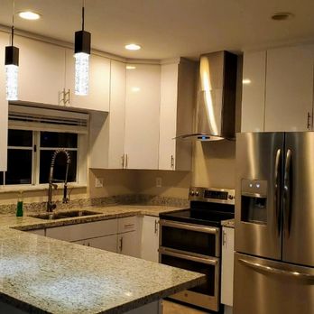 Ramos Kitchen Cabinets - White High Gloss Kitchen Cabinets - Cabinetry Near Me - Florida City, Florida Ramos Kitchen Cabinets - White High Gloss Kitchen Cabinets - Cabinetry Near Me - Florida City, Florida
