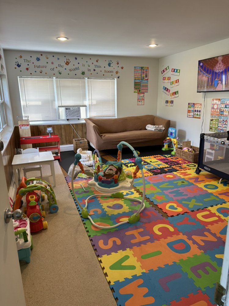 Auntie’s Babies - childcare center in Stamford, CT