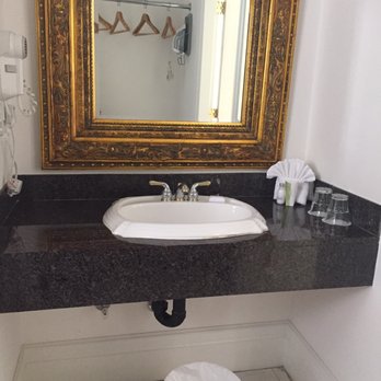 Victorian Hotel - Hotels Near Me - Vancouver, British Columbia Victorian Hotel - Hotels Near Me - Vancouver, British Columbia
