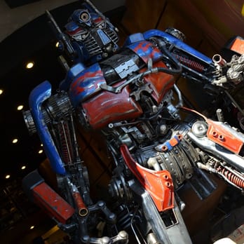 Titanic Boutique - Getting up close & personal with Optimus Prime. - Accessories Near Me - Venice, California Titanic Boutique - Getting up close & personal with Optimus Prime. - Accessories Near Me - Venice, California
