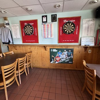 AJ's Oasis Cafe - Darts - Chicken Wings Near Me - Meriden, Connecticut