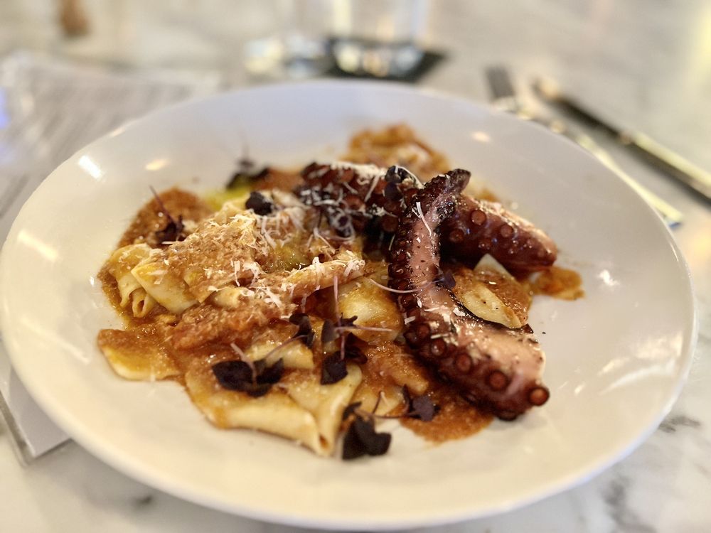 Social spots from edison: food+drink lab