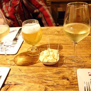 Tradiswiss Café - Apéritif et dégustation de fromage suisse - Fondue Near Me - Nice, 06