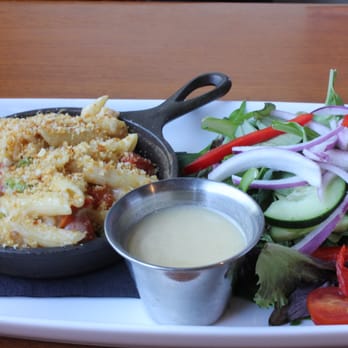 Whetstone Beer - lobster mac and cheese - Breweries Near Me - Brattleboro, Vermont