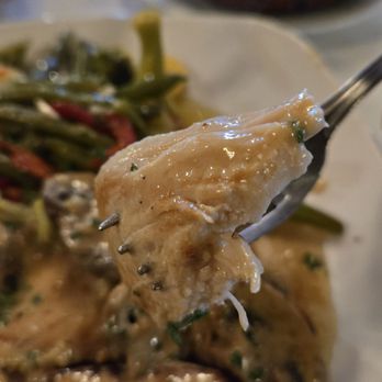 Los Gallegos Restaurant - Pechuga de pollo - Spanish Near Me - Miami, Florida Los Gallegos Restaurant - Pechuga de pollo - Spanish Near Me - Miami, Florida