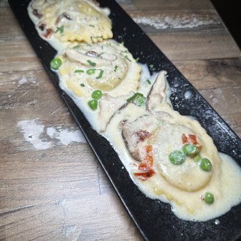 618 - Short Rib Ravioli App - New American Near Me - Freehold Borough, New Jersey 618 - Short Rib Ravioli App - New American Near Me - Freehold Borough, New Jersey