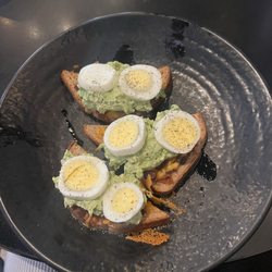 Hereghty Heavenly Delicious - Breakfast Avocado toast