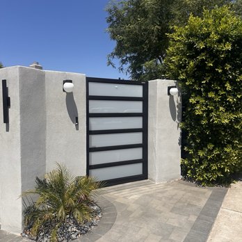 Mulholland Brand - Mulholland Brand gate - Fences & Gates Near Me - Canoga Park, California Mulholland Brand - Mulholland Brand gate - Fences & Gates Near Me - Canoga Park, California