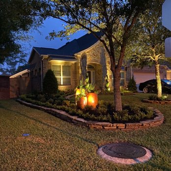 JB Landscape Design - Front pots and lighting - Landscape Architects or Designers Near Me - Houston, Texas