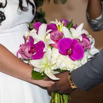 Woods Event Services - wedding bouquet - DJs Near Me Woods Event Services - wedding bouquet - DJs Near Me