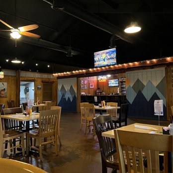 The Break Room Brewing Company - Cleburne - Interior - American Near Me - Cleburne, Texas The Break Room Brewing Company - Cleburne - Interior - American Near Me - Cleburne, Texas