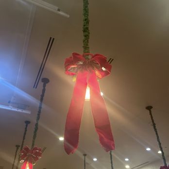 Karina's Mexican Seafood - Christmas bow - Mexican Near Me - Chula Vista, California