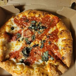 Belmont Pizzeria - Small Margherita pizza
