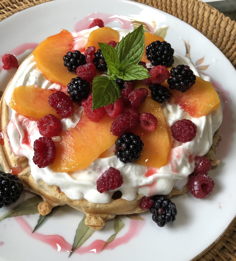 THE QUEEN A VICTORIAN BED & BREAKFAST 35 Photos & 15 Reviews 176 E Linn St, Bellefonte, PA