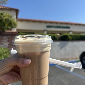 Lucky's Coffee Roasters - Coffee & Tea Near Me - Claremont, California Lucky's Coffee Roasters - Coffee & Tea Near Me - Claremont, California