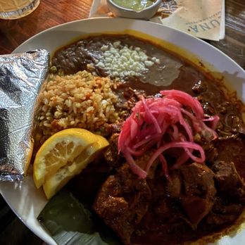 LUNA Mexican Kitchen - The Pruneyard - Cochinita Pibil - Mexican Near Me - Campbell, California