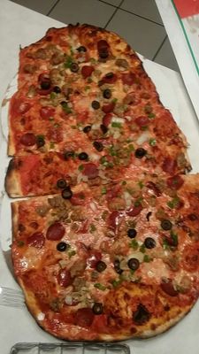 Maria’s Pizza by null