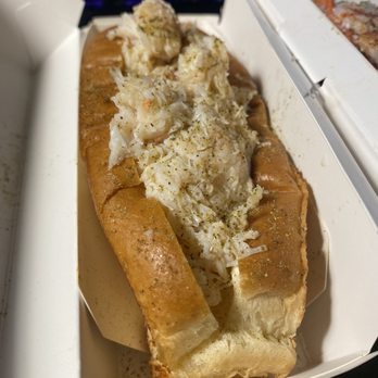 Luke's Lobster Rittenhouse - Seafood Near Me - Philadelphia, Pennsylvania Luke's Lobster Rittenhouse - Seafood Near Me - Philadelphia, Pennsylvania