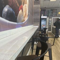 Sweetwater - Seating area
