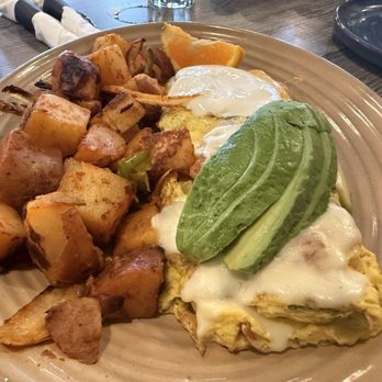 Toast Cafe & Grill - California Omelette - Breakfast & Brunch Near Me - Pleasanton, California Toast Cafe & Grill - California Omelette - Breakfast & Brunch Near Me - Pleasanton, California