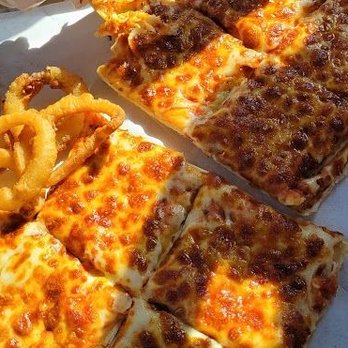 Paco's Pizza & Chicken - Onion rings and Cheese pizza - Pizza Near Me - Gimli, Manitoba Paco's Pizza & Chicken - Onion rings and Cheese pizza - Pizza Near Me - Gimli, Manitoba