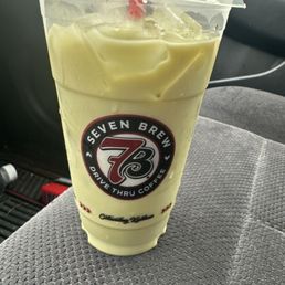 Matcha Latte with oatmilk