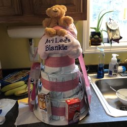 Embroidery & More - Blanket on top of diaper cake