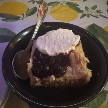 Bonge's Tavern - Sugar Crème Cake - New American Near Me - Perkinsville, Indiana