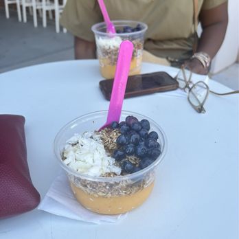 Bondi Bowls - Just Peachy Bowl - Acai Bowls Near Me - Edmond, Oklahoma