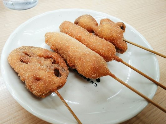 Kushikatsu Daruma - Shinsekai Main Shop by null