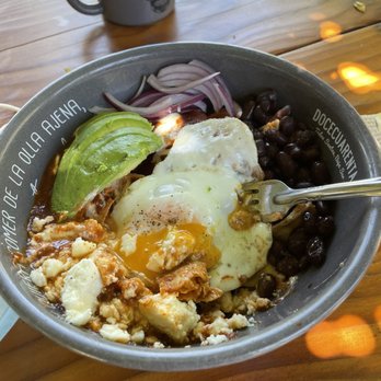 Doce Cuarenta - Delicious chilaquiles - Coffee & Tea Near Me - Todos Santos, BCS