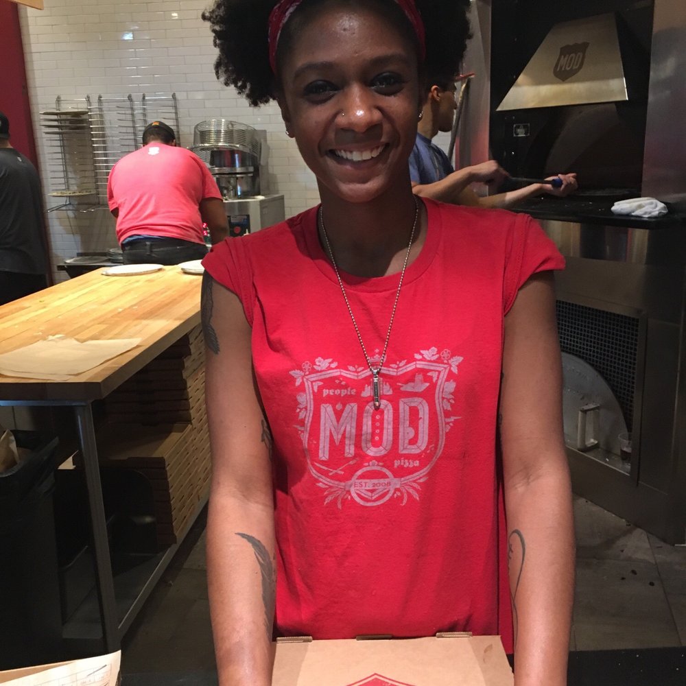 MOD Pizza - Cute AND fast - Pizza Near Me - Naperville, Illinois