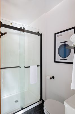 LOGE Glacier by null