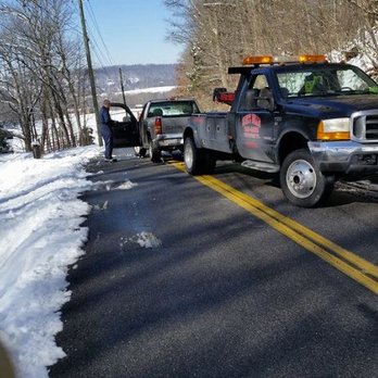 Steve's Towing - Steve's Towing has offered friendly, courteous service in the Tri-Cities since 1995. We are a family-owned and operated compa... - Towing Near Me - Kingsport, Tennessee Steve's Towing - Steve's Towing has offered friendly, courteous service in the Tri-Cities since 1995. We are a family-owned and operated compa... - Towing Near Me - Kingsport, Tennessee