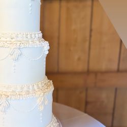 Simply Vainilla - Vintage Style Dream 
Wedding Cake