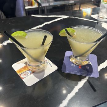 Hype Bar and Grill - Burgers Near Me - Cedar Park, Texas Hype Bar and Grill - Burgers Near Me - Cedar Park, Texas