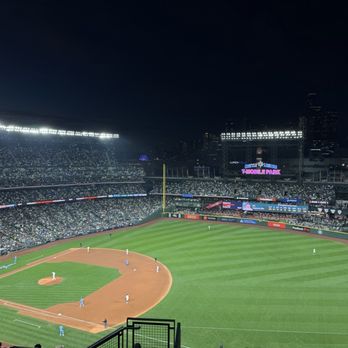 T-Mobile Park - Stadiums & Arenas Near Me - Seattle, Washington