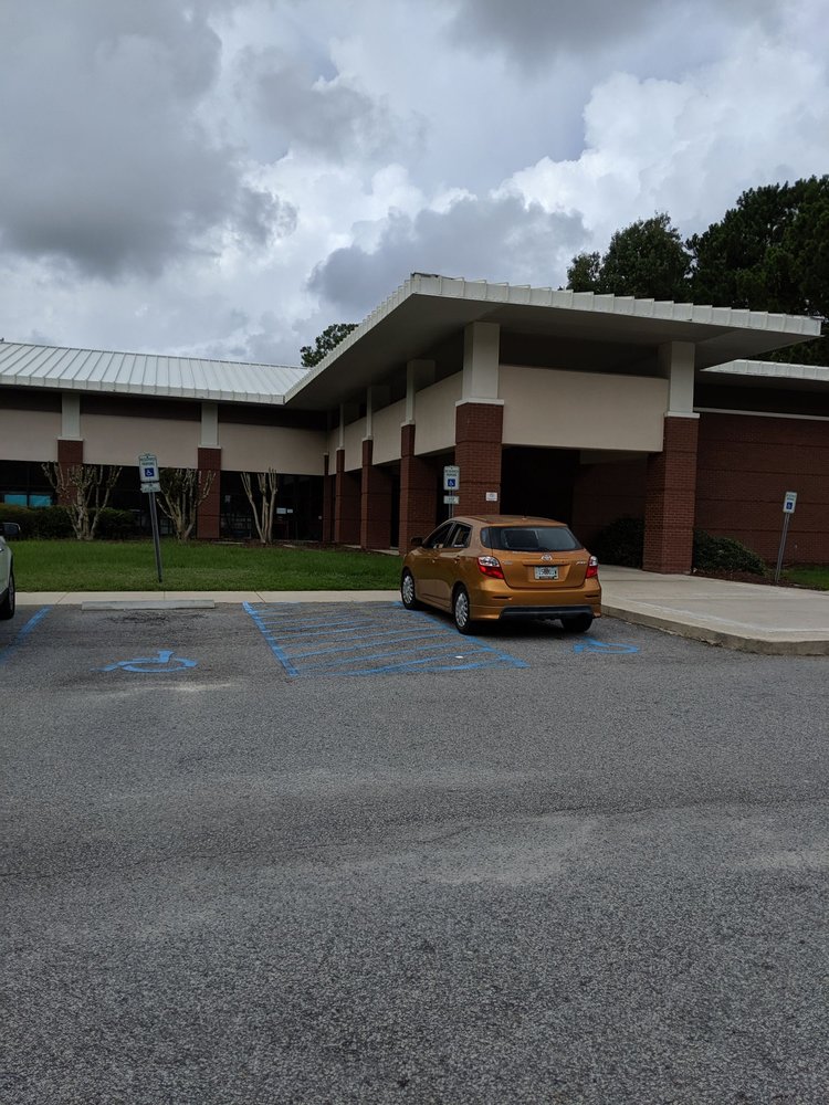 DORCHESTER ROAD LIBRARY Updated June 2024 18 Photos 6325 Dorchester Rd, N Charleston