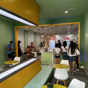 Elite Boba - a group of people in a waiting area - Bubble Tea Near Me - Naperville, Illinois
