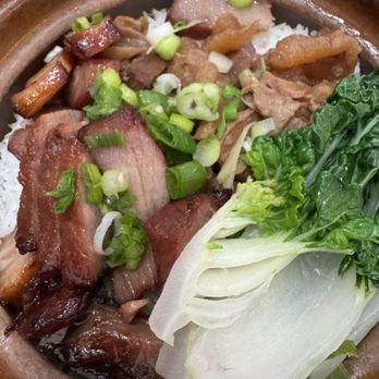 Chong Yuen Fong - Clay pot rice with char siu and beef brisket - Chinese Near Me - Alhambra, California Chong Yuen Fong - Clay pot rice with char siu and beef brisket - Chinese Near Me - Alhambra, California
