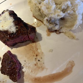 Saltgrass Steak House - Steak, medium rare. Mashed potatoes - Steakhouses Near Me - San Antonio, Texas
