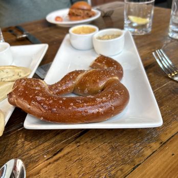 IMBĪB Custom Brews - Pretzel - Brewpubs Near Me - Sparks, Nevada
