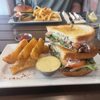 WALLACE’S AT THE GREENHOUSE - Updated December 2025 - 321 Photos & 212 ...